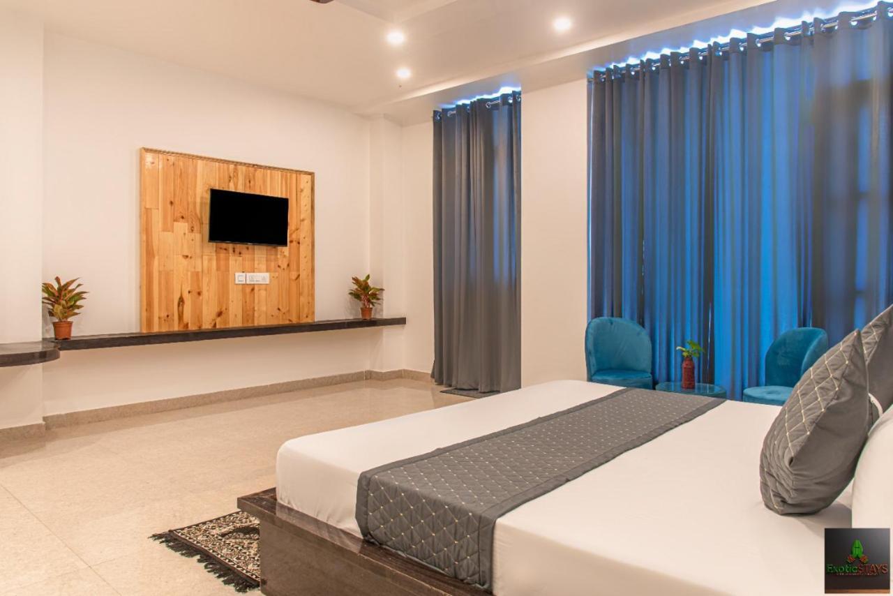 The Hillside Inn Kasauli By Exotic Stays Exterior foto