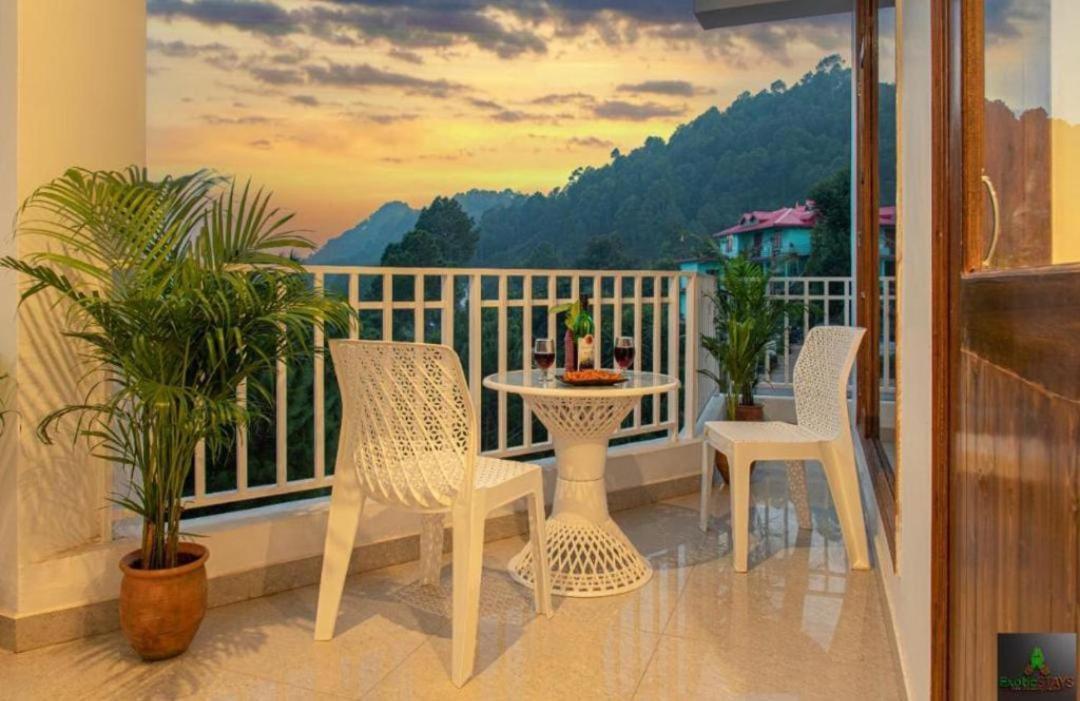 The Hillside Inn Kasauli By Exotic Stays Exterior foto